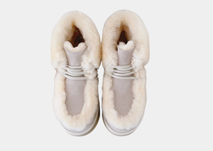 UGG Classic Esmee Lace Up Boot