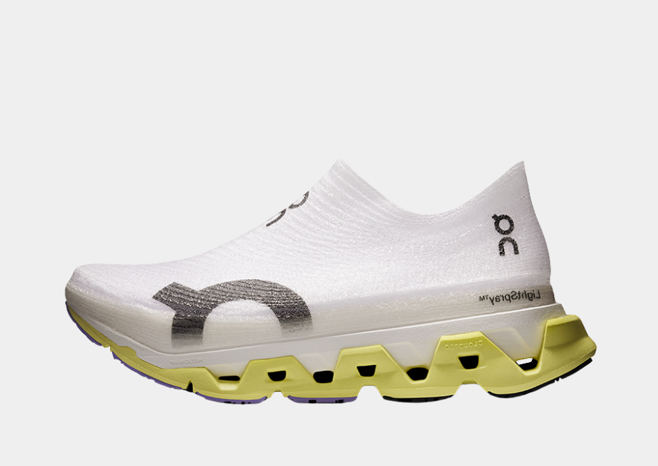 On Running LightSpray Cloudmonster 3 Hyper Women's Trainers